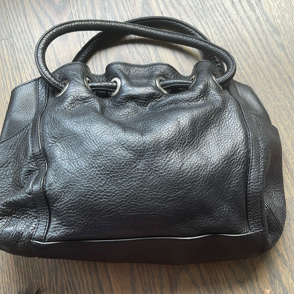 Women’s Cole Haan Shoulder Bag Black Pebble Grain Leather - Picture 2 of 4
